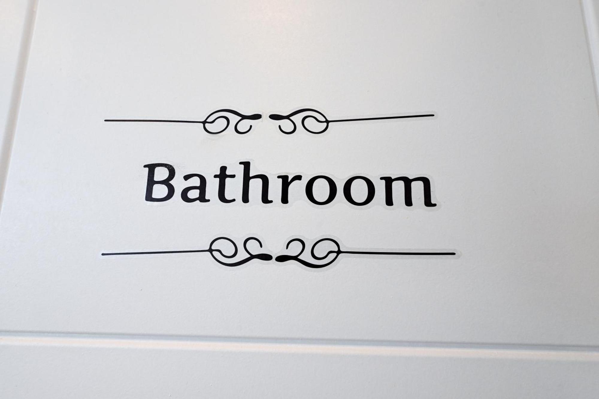 1 Bedroom Flat In Wood Green Piccadilly Line Лондон Екстер'єр фото