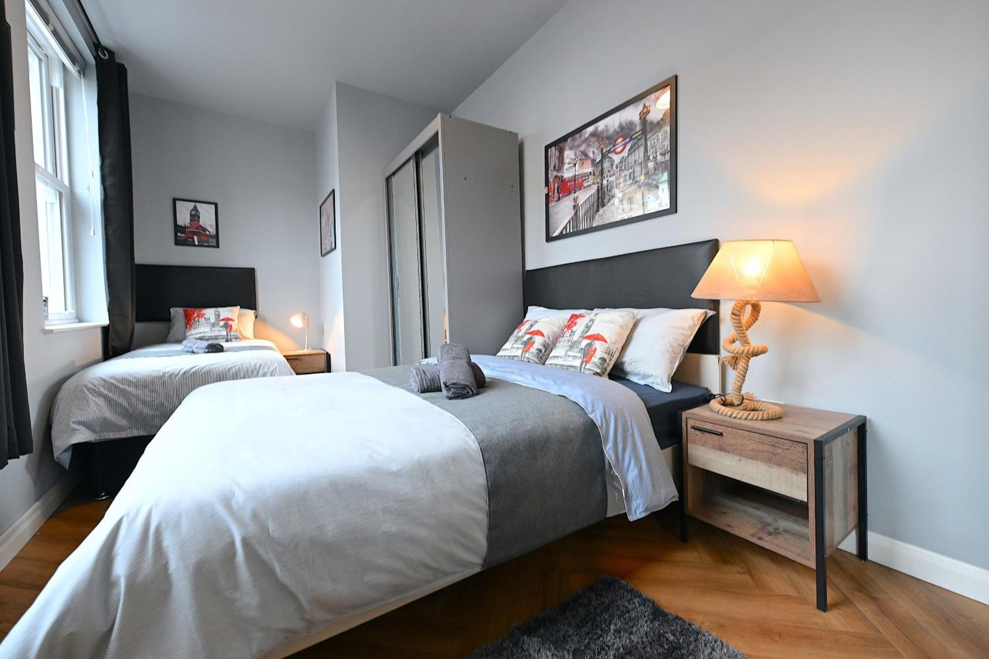1 Bedroom Flat In Wood Green Piccadilly Line Лондон Екстер'єр фото