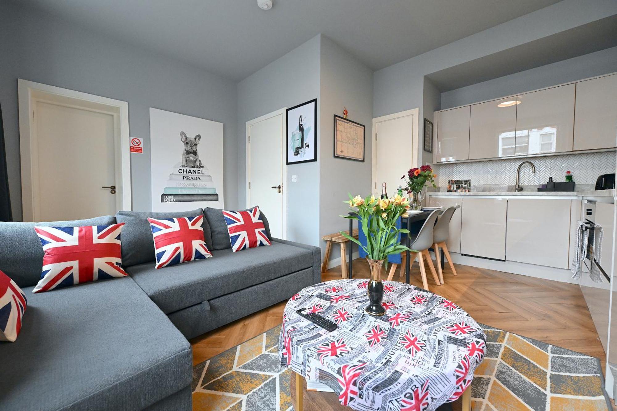 1 Bedroom Flat In Wood Green Piccadilly Line Лондон Екстер'єр фото